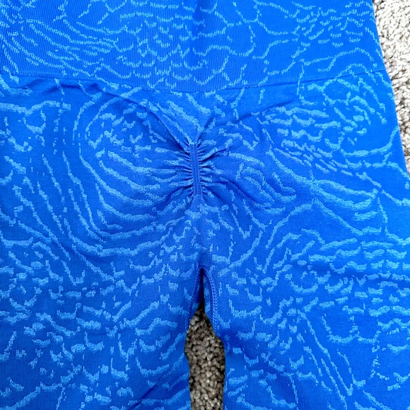 ‼️🔥GYMSHARK CYCLING SHORTS‼️🔥 - Picture 4 of 5